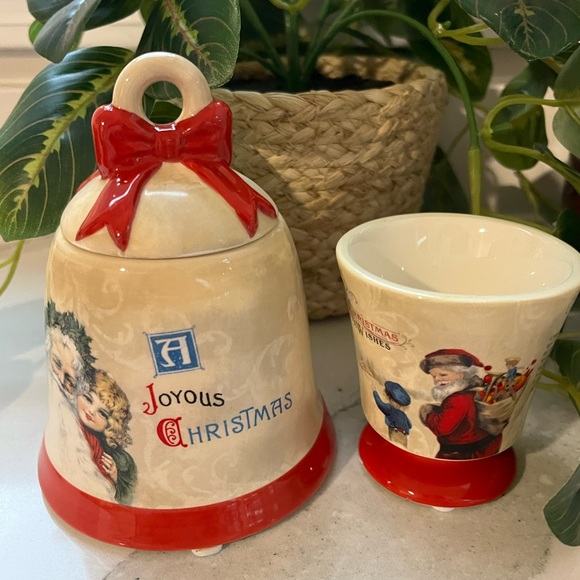 🎄YANKEE CANDLE VOTIVE CANDLE HOLDERS “CHRISTMAS PAST” - Picture 1 of 15